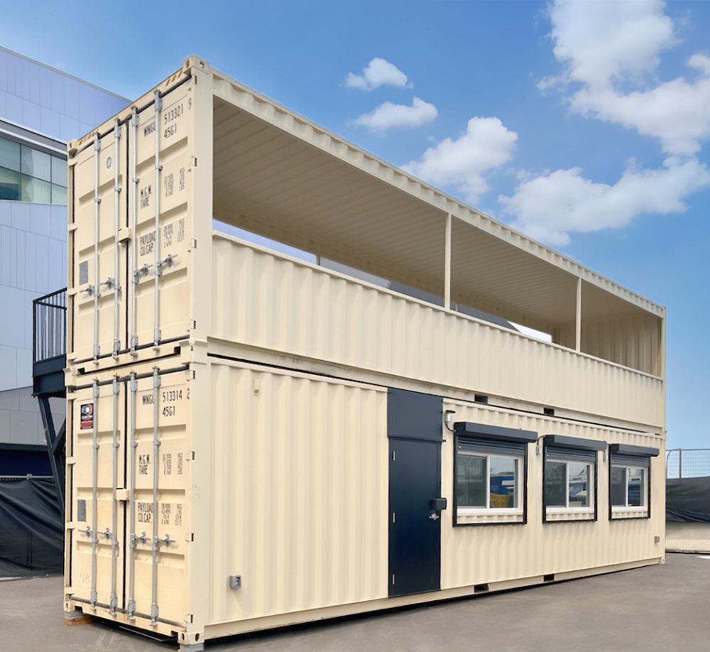 40&rsquo;HC VIP Area with Patio for the Oilers - Container Consultants Australia